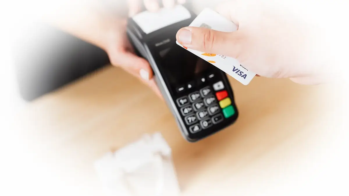 Turkish bank card credit rail in Alanya 2026